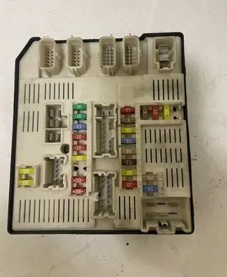 Renault Megane III Fuse module 248B60008R