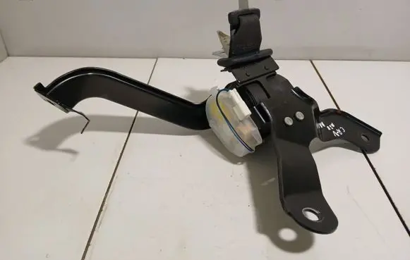 Honda CR-V Middle seatbelt (rear) 82480SWWG0