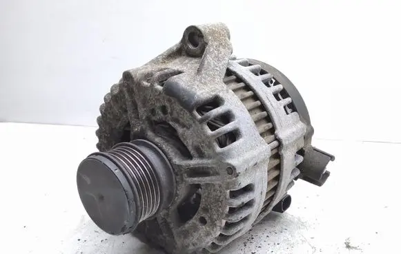 Volvo V70 Generator/alternator 0121715008 6G9N10300JD