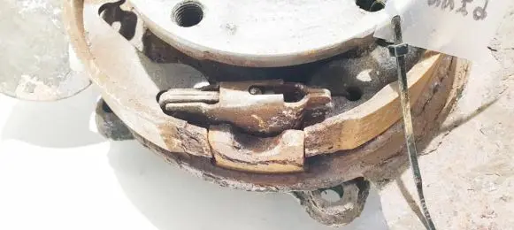 Audi Q7 4L Handbrake/parking brake pads 