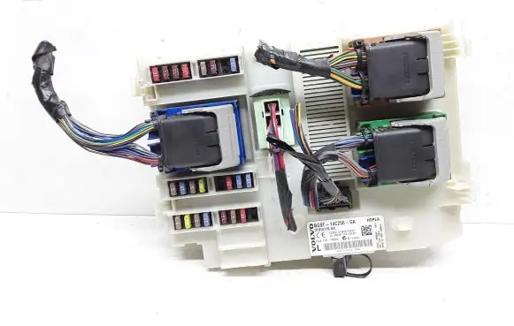 Volvo S60 Fuse module 31314116 BG9T14C256GA