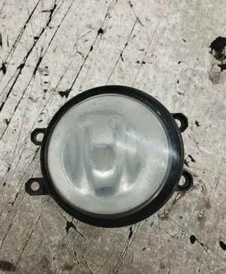 Toyota Avensis T250 Front fog light 89210657