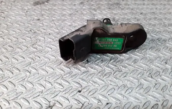 Citroen C4 I Air pressure sensor 0261230043