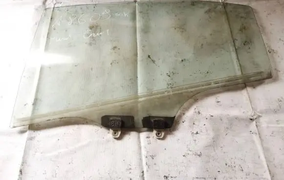 Honda Civic Rear door window glass