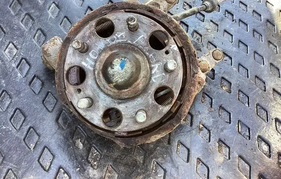 Honda Accord Rear wheel hub