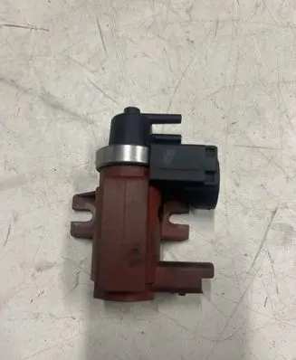 Ford S-MAX Turbo solenoid valve 