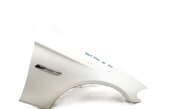 BMW 5 F10 F11 Fender 