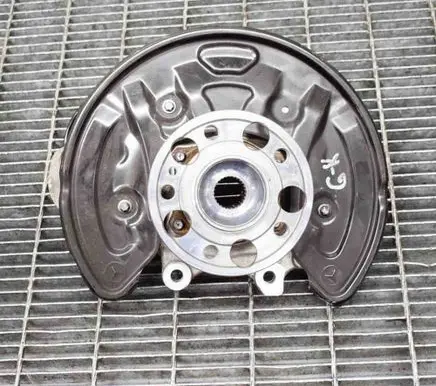 Mercedes-Benz GLC X253 C253 Rear wheel hub