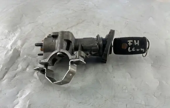 Seat Ibiza IV (6J,6P) Ignition lock 4BO905851C 4B0905851C 2503090572