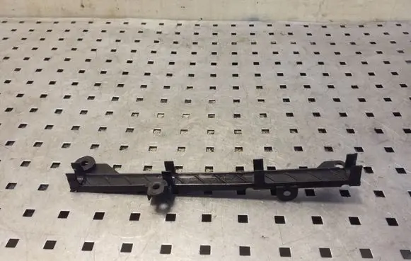 Skoda Yeti (5L) Other engine bay part 06J133519A