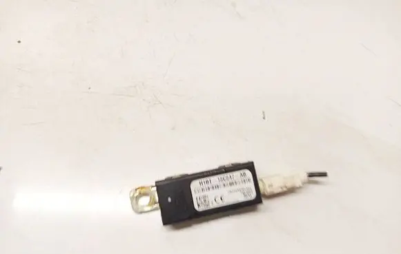 Ford Fiesta Antenna control unit h1bt18c847ab