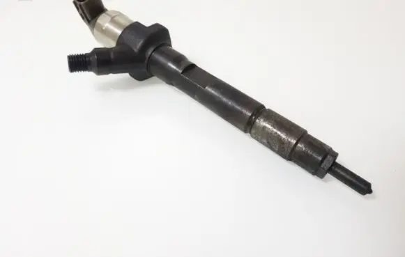 Mazda CX-7 Fuel injector R2AA13H50 A2D7FEB