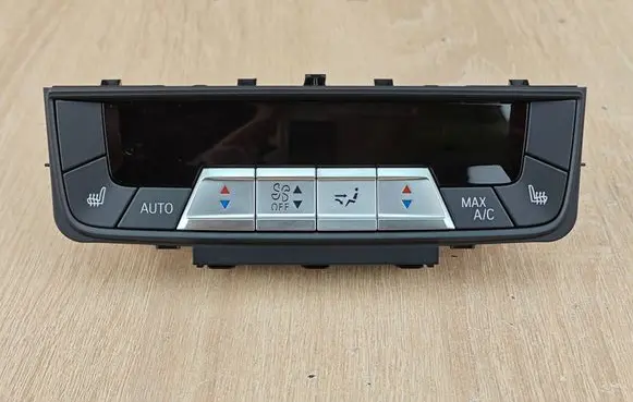 BMW X5 G05 Climate control unit 9462515