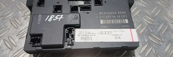 Mercedes-Benz E W211 Door control unit/module 2118200426