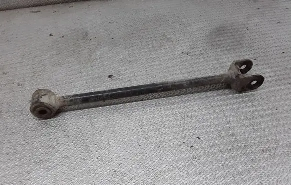 Rear control arm