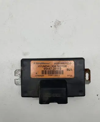 Hyundai Tucson JM Gearbox control unit/module 9544724110 13700A086 4450000137D