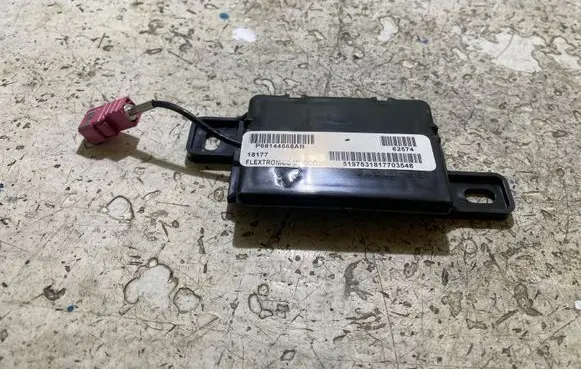 Dodge VAN RAM Other control units/modules P68144668AB 18177