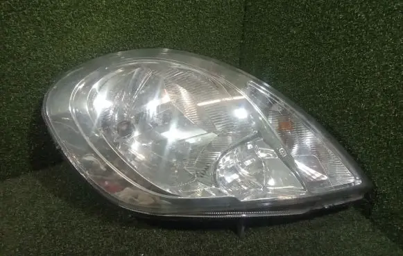 Renault Trafic II (X83) Headlight/headlamp 8200701354 93859829