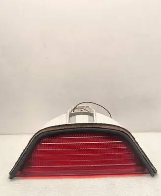 BMW 5 E39 Third/center stoplight 8385659 02588