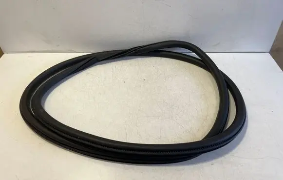 Ford Galaxy Front door rubber seal 