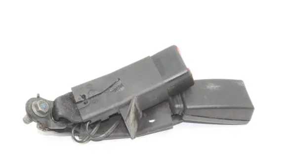 Toyota Avensis T270 Middle seatbelt buckle (rear) 7348005060