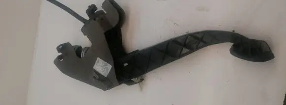 Clutch pedal