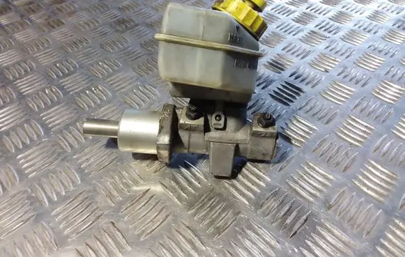 Ford Galaxy Master brake cylinder 7M4611303A