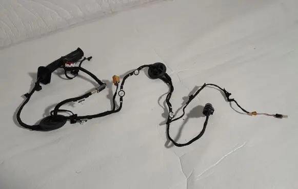 Audi A4 S4 B9 Front door wiring loom 8W0971687AQ