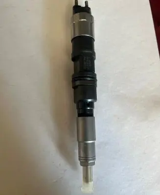 Audi A4 S4 B8 8K Fuel injector 095000650 04L00732 6500