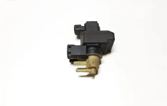 Suzuki Grand Vitara II Turbo solenoid valve 8200486264 70115200 93900
