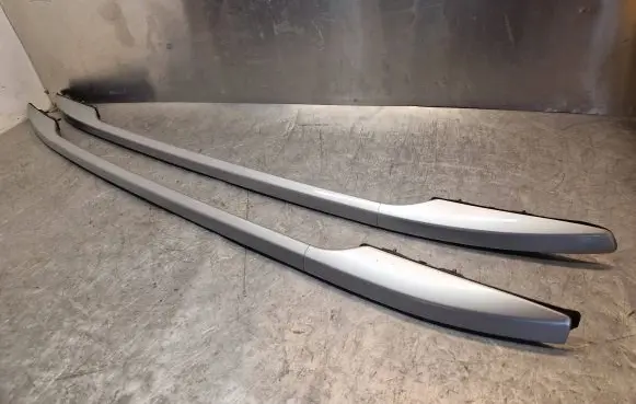 Mazda 6 Roof transverse bars on the 