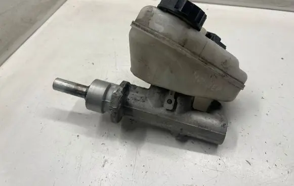 Ford Mondeo Mk III Master brake cylinder 22407779