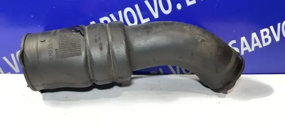 Volvo V70 Air intake hose/pipe 08692401