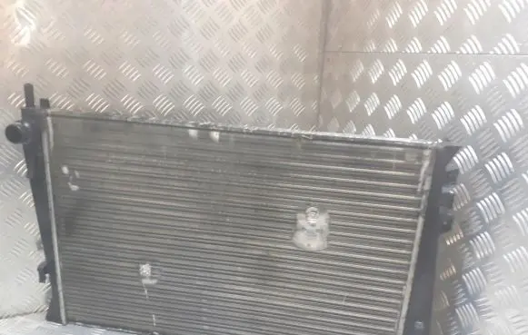Jaguar X-Type Coolant radiator