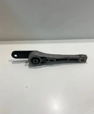 Audi Q3 8U Engine mount bracket 3C0199855M