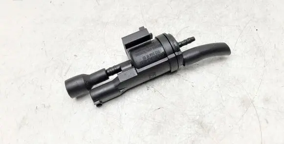 Mercedes-Benz E W212 Vacuum valve 0025401497