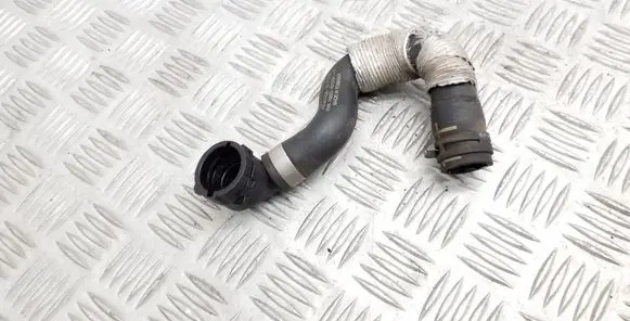 Audi A3 S3 8V Engine coolant pipe/hose 5Q0122073AL 5Q0122291N