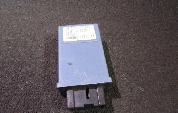 Mazda 323 F Other control units/modules bj3f67830b 3281147