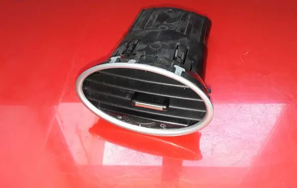 Ford Focus Dashboard side air vent grill/cover trim 4M51A014L21AE 4M51A014L21BD 6N41A014L21DA