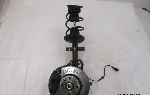 Renault Clio IV Front shock absorber/damper
