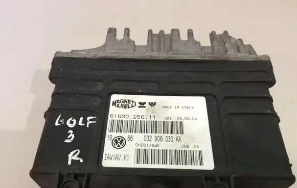 Volkswagen Golf III Engine control unit/module 032906030AA 0H201763E