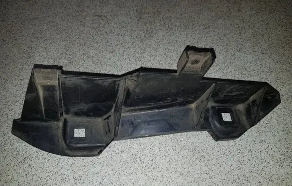 BMW 5 E39 Headlight/headlamp mounting bracket 145532