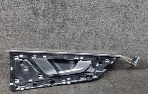 Audi Q7 4M Rear door interior handle 4M0839020E 4M0947355K 4M0919177A