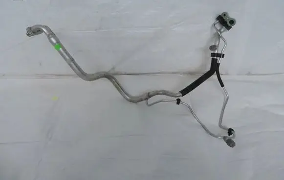Opel Mokka Air conditioning (A/C) pipe/hose 39046062