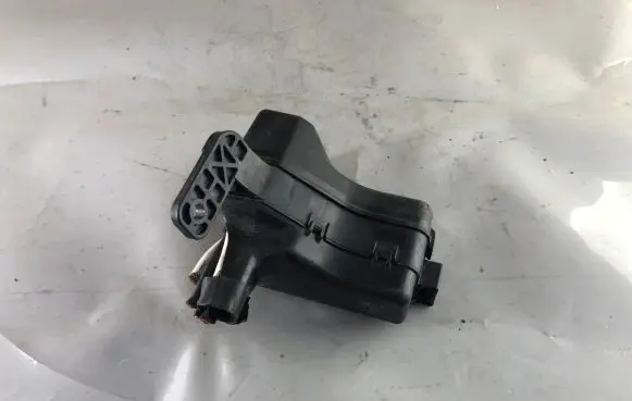 Toyota Auris 150 Fuse module