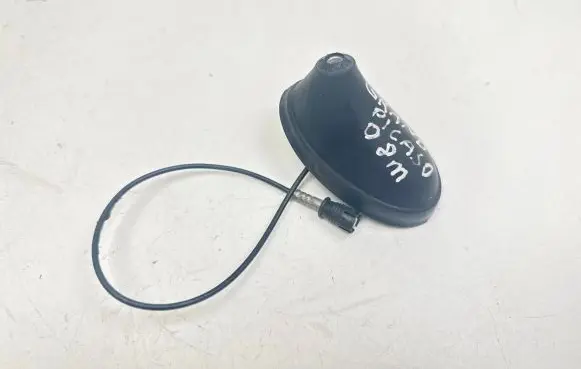 Citroen C4 Grand Picasso Aerial GPS antenna 965854438000 921793312 20072006009800