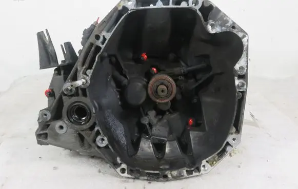 Nissan Note (E11) Manual 6 speed gearbox JR5140