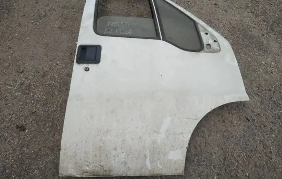 Fiat Ducato Front door baltos