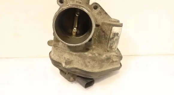 Ford Focus Throttle body valve 
