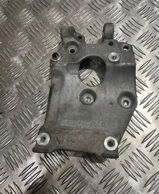 Volvo V60 Engine mounting bracket 9646719580